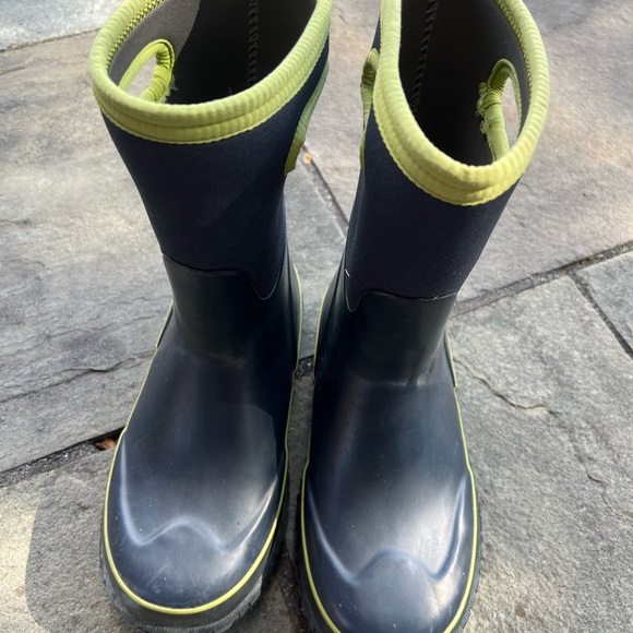 Bogs Boys boots - Picture 1 of 3